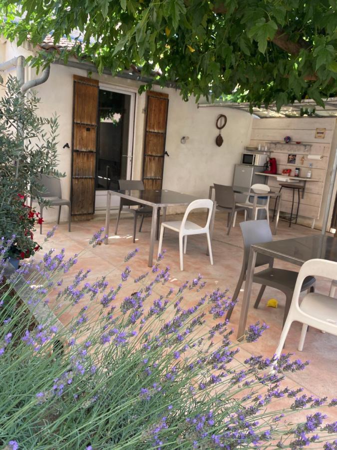L'Atelier B&B เบดวง ภายนอก รูปภาพ